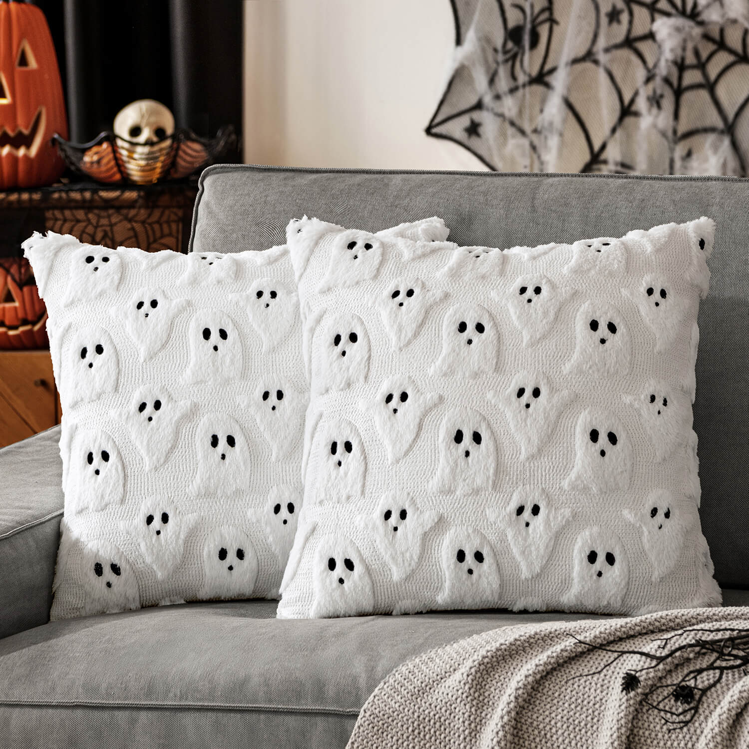 MIULEE Halloween Pillow Covers Ghost Spooky Throw Pillows Set of 2 Soft Plush Faux Fur Decorative Cushion Covers for Couch Sofa Bed Living Room Halloween Decor 16x16 inch White