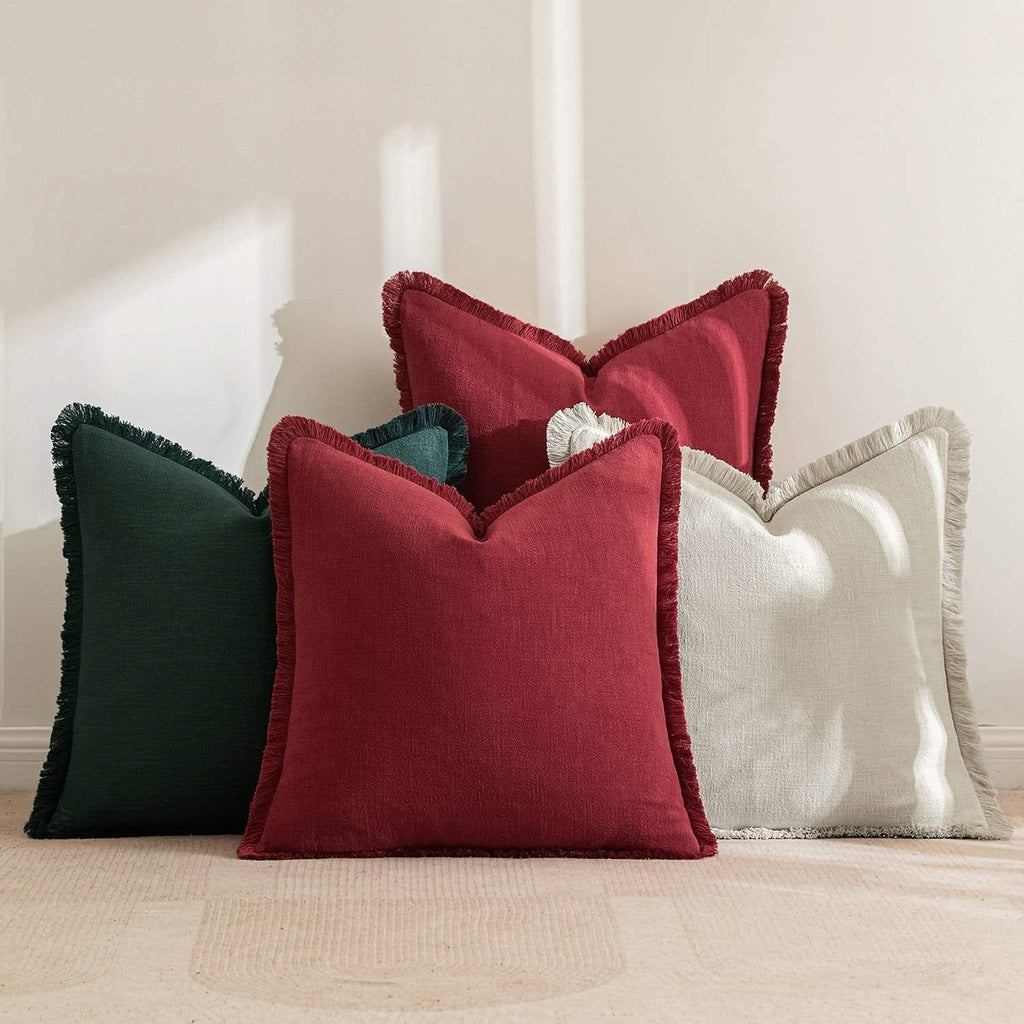 MIULEE Linen Pillow Covers 18x18 Inch Christmas Decorative Throw Pillows with Fringe Pack of 4 Soft Farmhouse Boho Couch Pillows Home Decors for Sofa Cushion Living Room Bed Dark Green and Burgundy