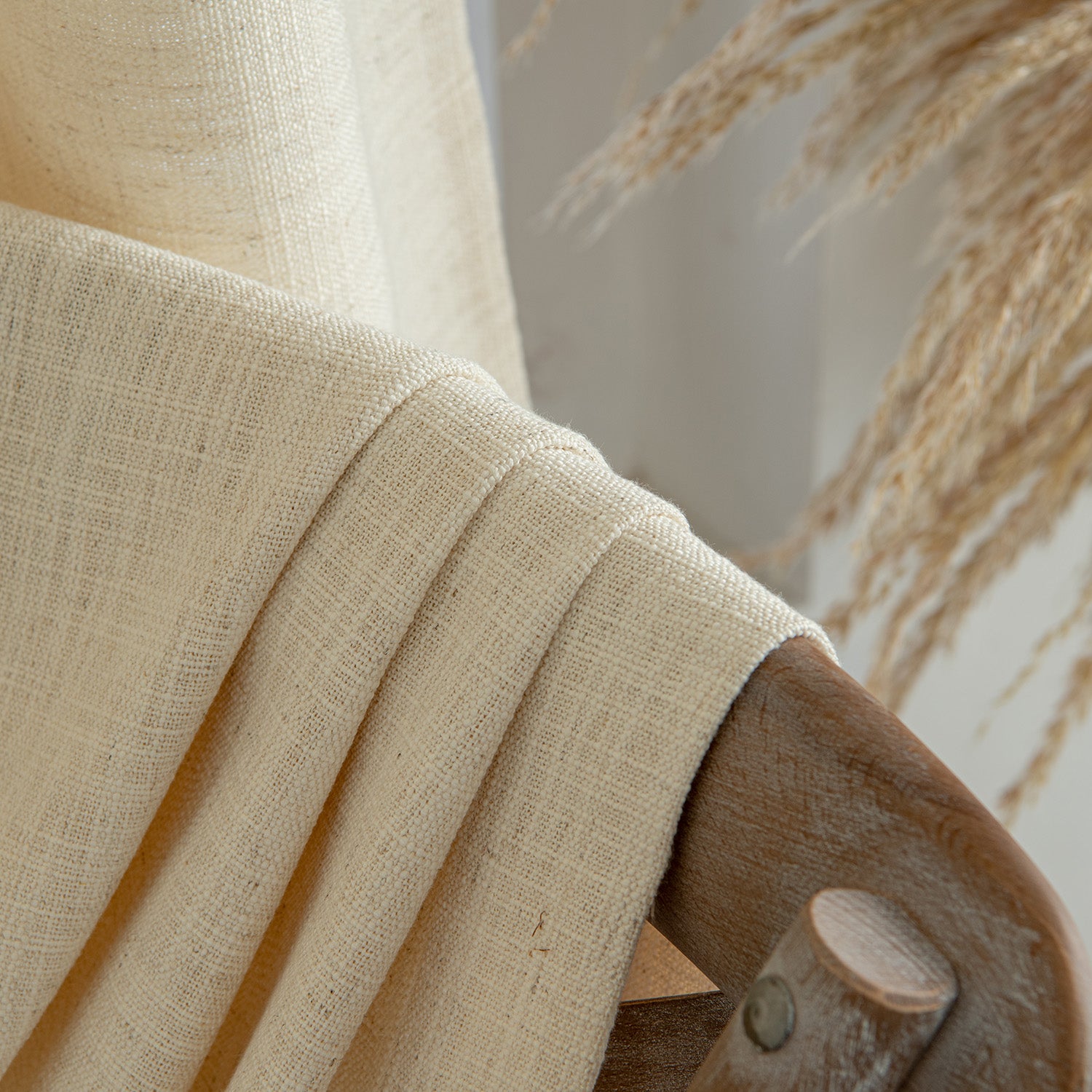 Bold Custom Heavyweight Linen Drape