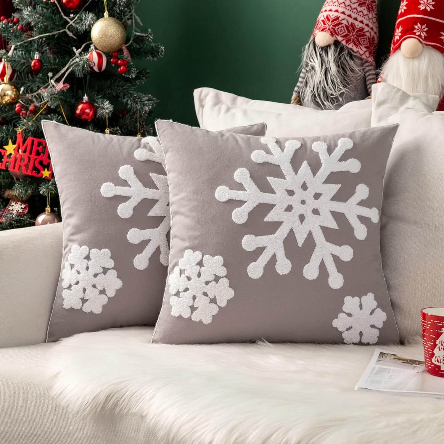 MIULEE Christmas Decorative Snowflake Canvas Embroidery Throw Pillow Covers Holiday Decor