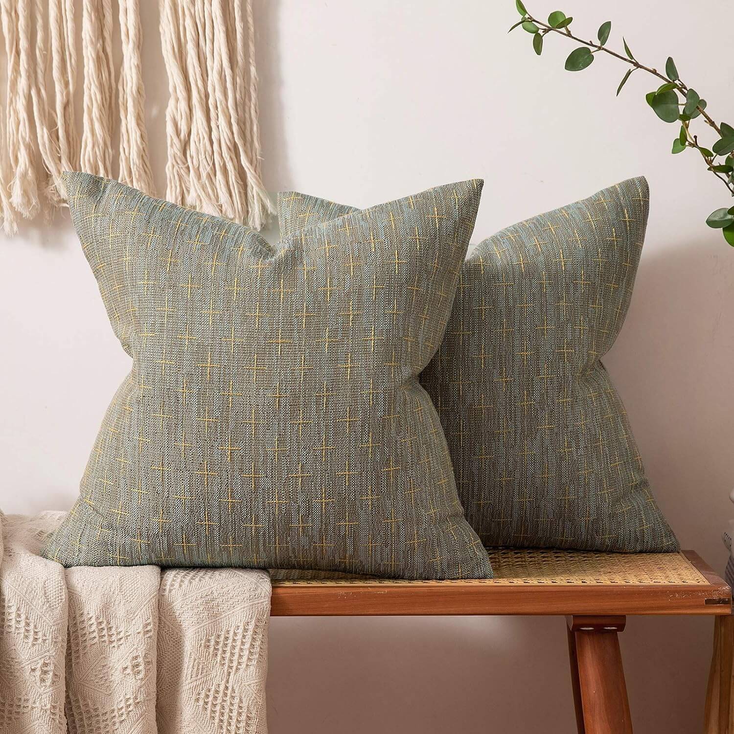 MIULEE Decorative Burlap Linen Modern Farmhouse Rustic Woven Textured Pillow Covers (Pack of 2)