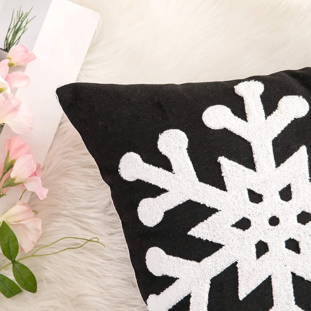 MIULEE Black Canvas Decorative Christmas Snowflake Throw Pillow Covers