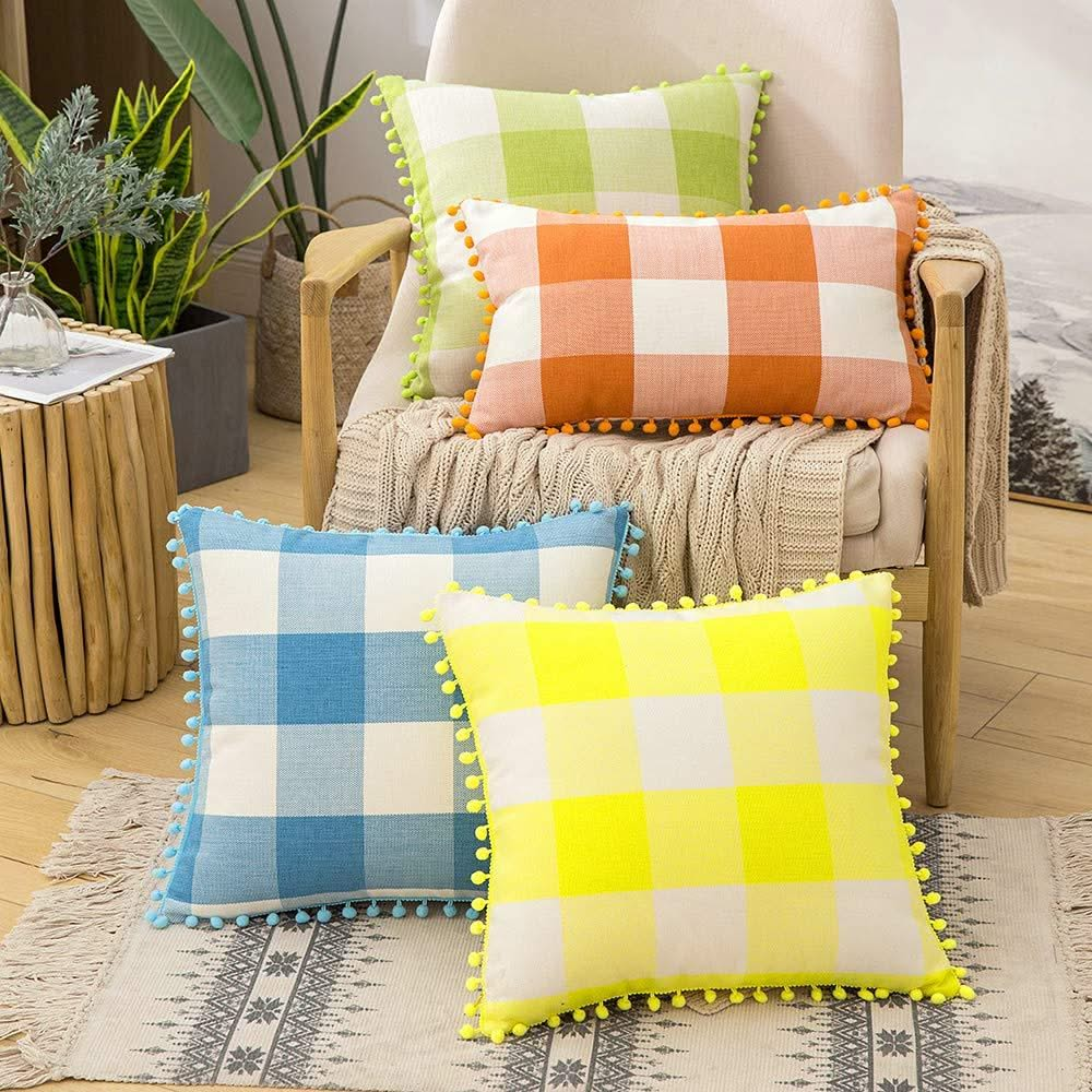 Miulee Retro Farmhouse Buffalo Plaid Check Pillow Cases with Pom Poms Decorative Throw Pillow Covers Cushion Case 2 Pack.