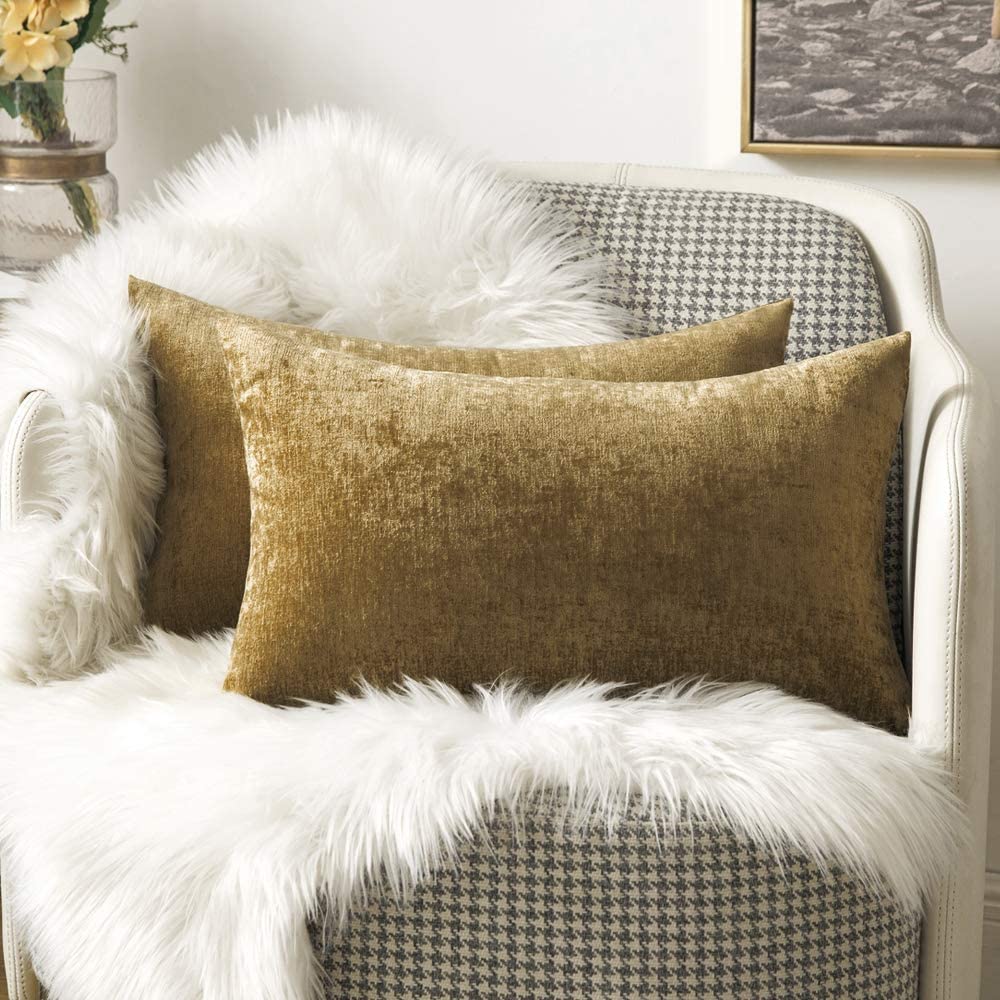 MIULEE Beige Decorative Throw Pillow Covers, Soft Faux Fur Pillow Case